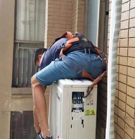 爱辉空调移机